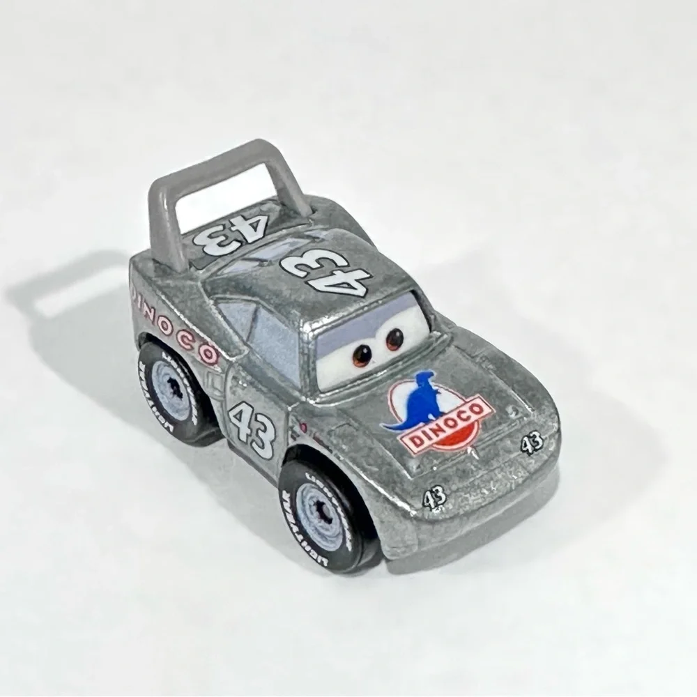 Disney Cars Die-cast Mini Racers Metallic The King Strip Weathers 2017